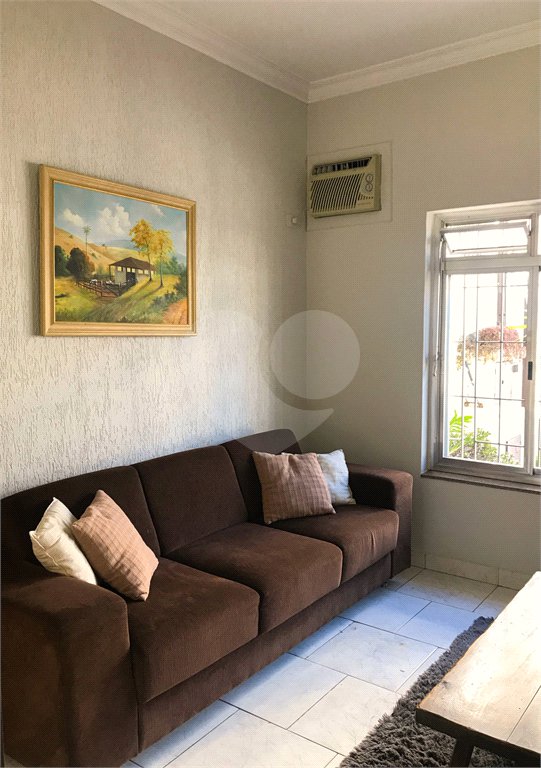 Casa à venda com 4 quartos, sendo 1 suíte,  em Vila Olímpia, São Paulo, SP