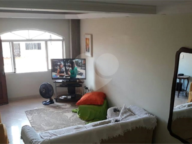 Sobrado à venda com 3 quartos, sendo 1 suíte,  em Mandaqui, São Paulo, SP