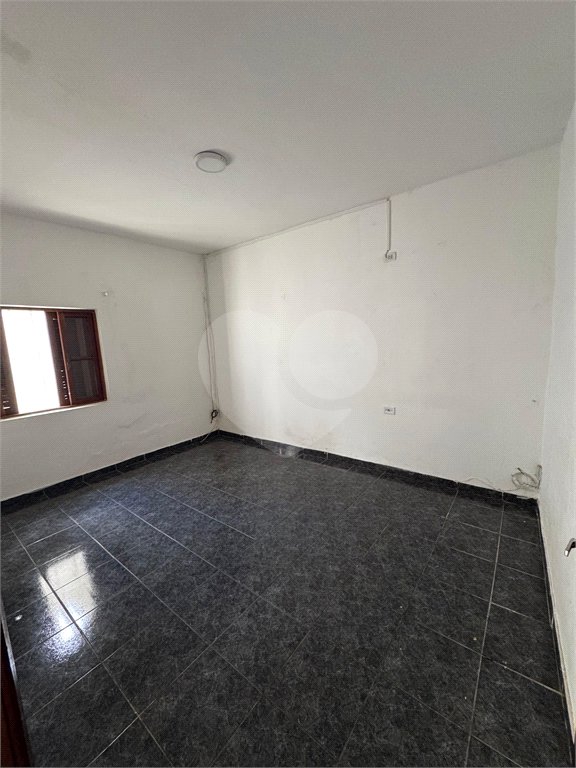 Casa à venda com 2 quartos, sendo 1 suíte,  em Vila Augusta, Guarulhos, SP