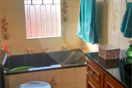 Sobrado à venda com 3 quartos, sendo 1 suíte, em Jaguaré, São Paulo, SP