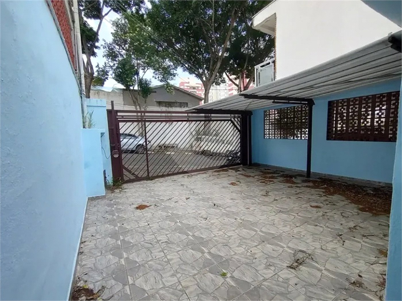 Casa de Vila à venda com 3 quartos, sendo 1 suíte,  em Jardim Esmeralda, São Paulo, SP
