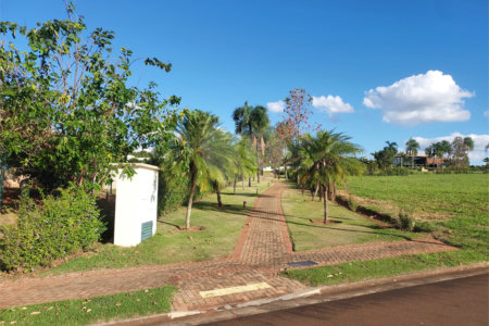 Terreno de 1.400m² no Damha Golf