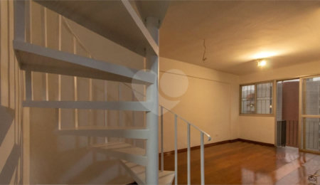 Cobertura à venda com 4 quartos, sendo 1 suíte,  em Jardim Londrina, São Paulo, SP