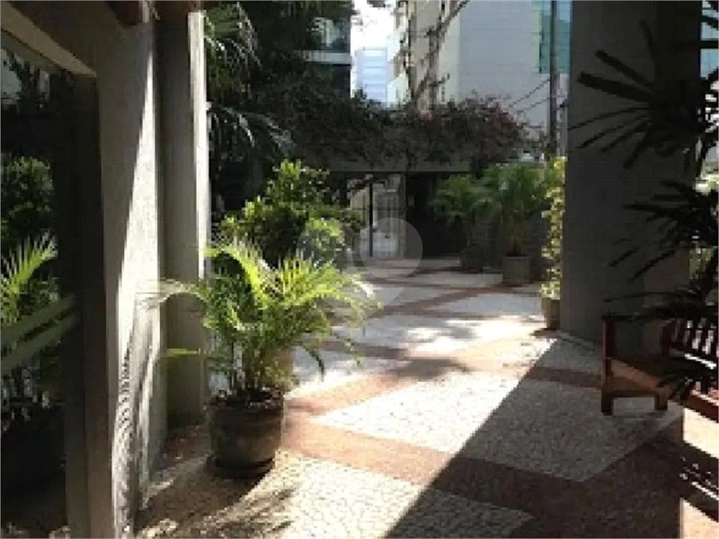 Apartamento à venda com 2 quartos, sendo 1 suíte,  em Vila Olímpia, São Paulo, SP