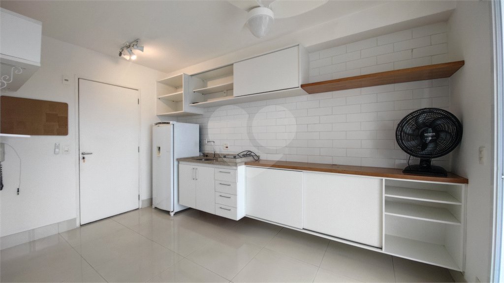 Apartamento à venda com 1 suíte em Alto da Boa Vista, São Paulo, SP