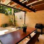 Casa à venda com 4 suítes no condomínio Vila das Acacias, São Paulo - SP