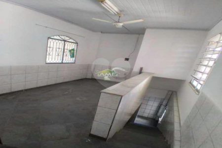 Casa à venda com 5 quartos em Campo Grande, Rio de Janeiro, RJ