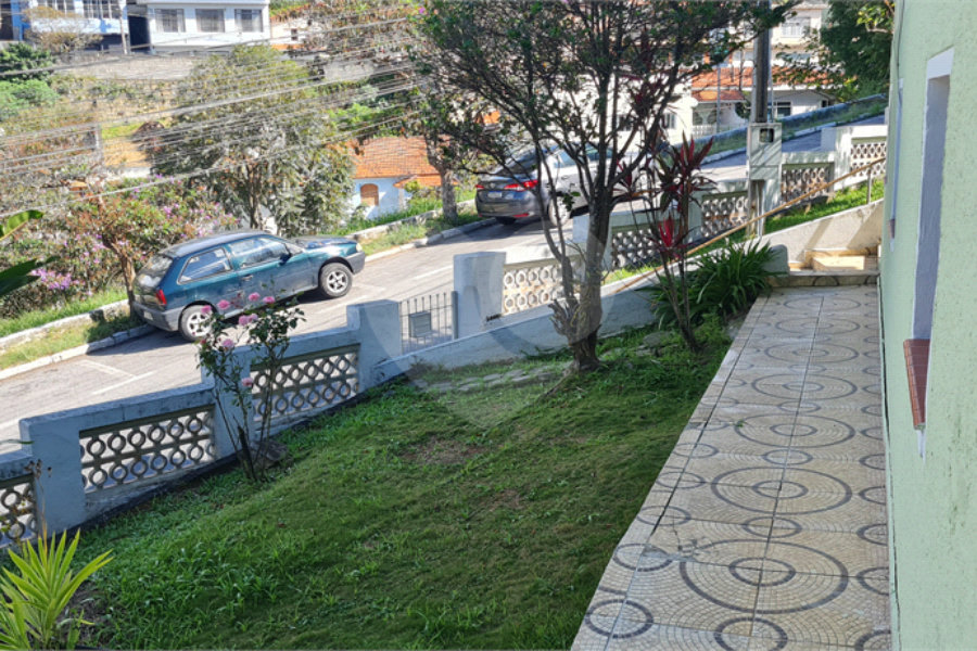 Casa à venda com 3 quartos no Centro, Mairiporã, SP