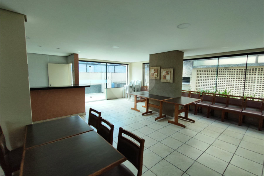 Apartamento à venda com 3 quartos, sendo 1 suíte,  em Vila Ester (zona Norte), São Paulo, SP