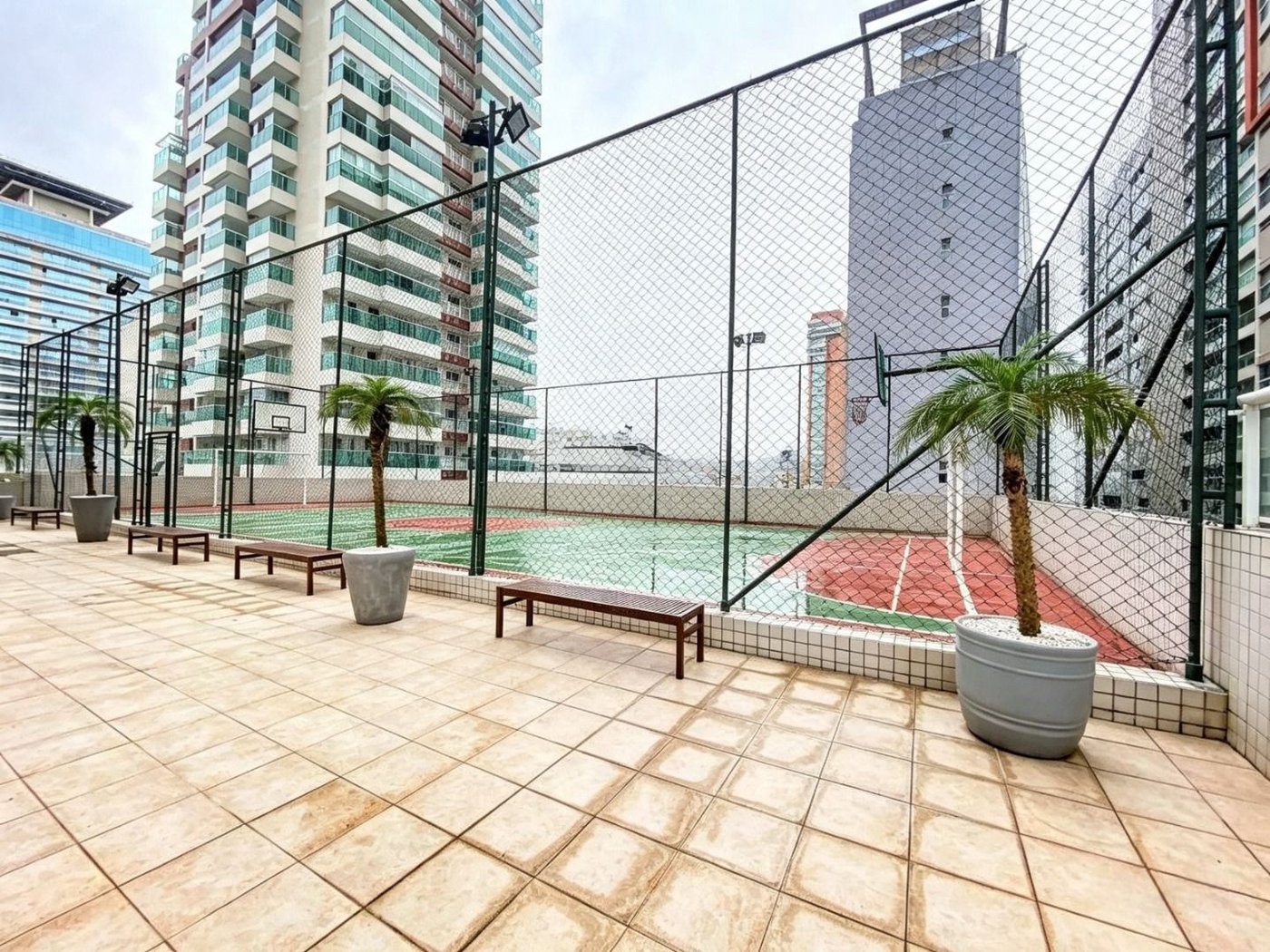 Cobertura com 2 dormitórios à venda, 183 m² por R$ 2.215.000,00 - Gonzaga - Santos/SP