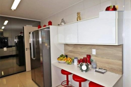 Apartamento à venda ou para alugar com 4 suítes em Santa Teresinha, São Paulo, SP