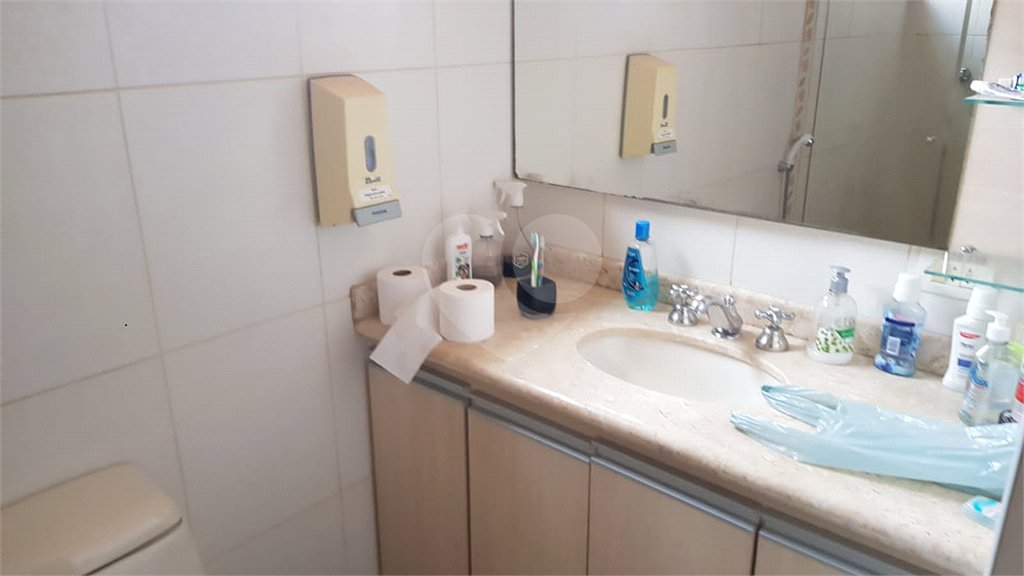 Casa à venda com 3 suítes em Santana, São Paulo, SP