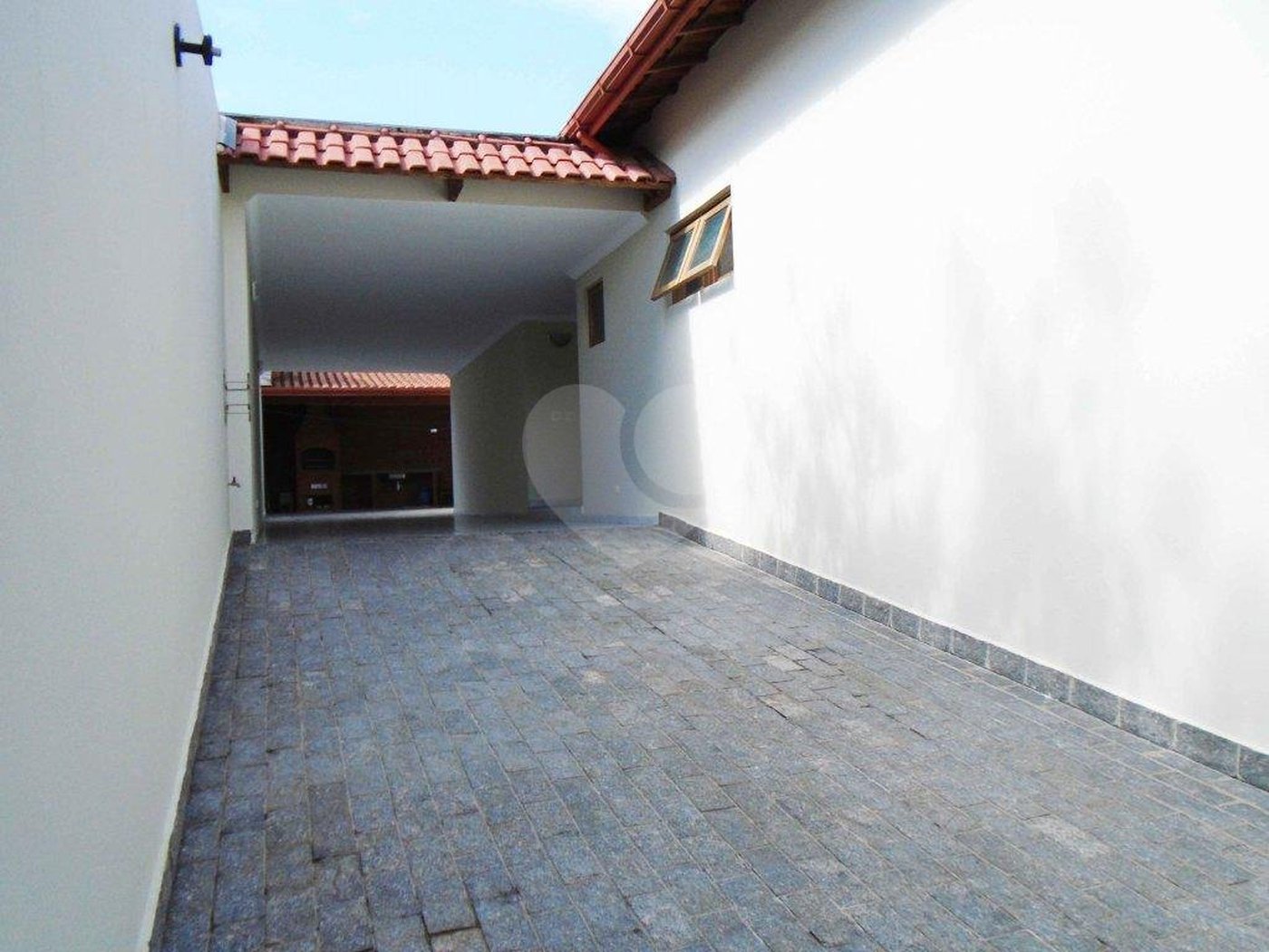 Casa Térrea à venda com 3 suítes em Jardim Petrópolis, São Paulo, SP
