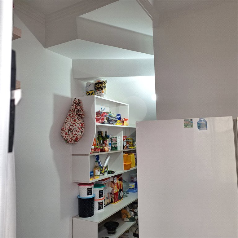 Casa à venda com 2 quartos no condomínio Residencial Cristal Lll, Mogi das Cruzes - SP