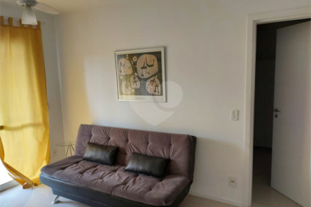 Apartamento à venda com 1 suíte em Jardim Leonor, São Paulo, SP