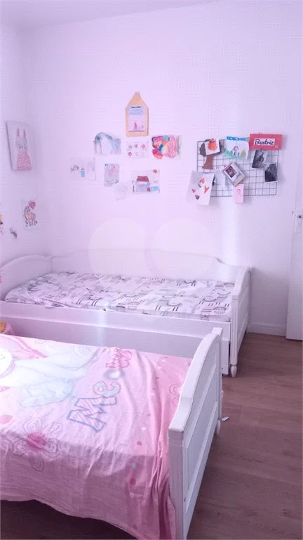 Sobrado à venda com 2 quartos, sendo 1 suíte, em Tremembé, São Paulo, SP