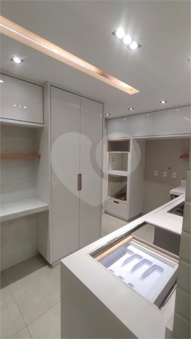 Apartamento à venda ou para alugar com 3 suítes em Baeta Neves, São Bernardo do Campo, SP