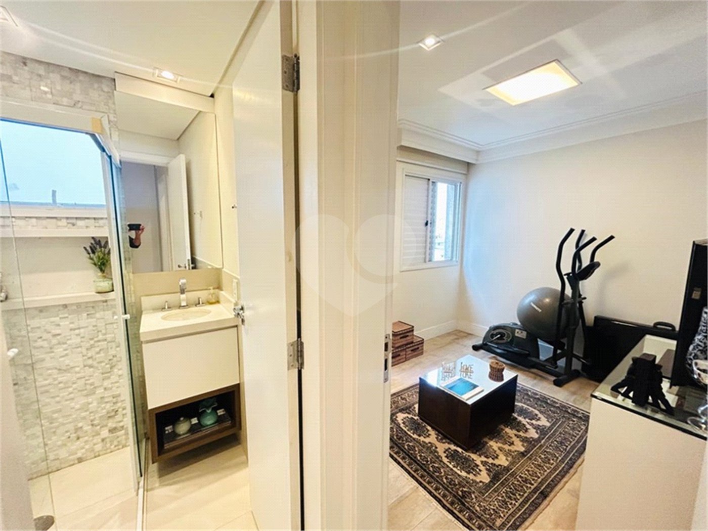 Apartamento à venda com 2 quartos, sendo 1 suíte, em Santa Cecília, São Paulo, SP