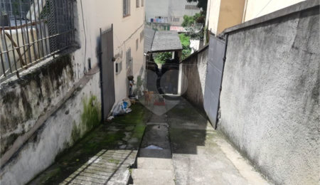 Casa à venda com 3 quartos, sendo 1 suíte,  em Santana, São Paulo, SP
