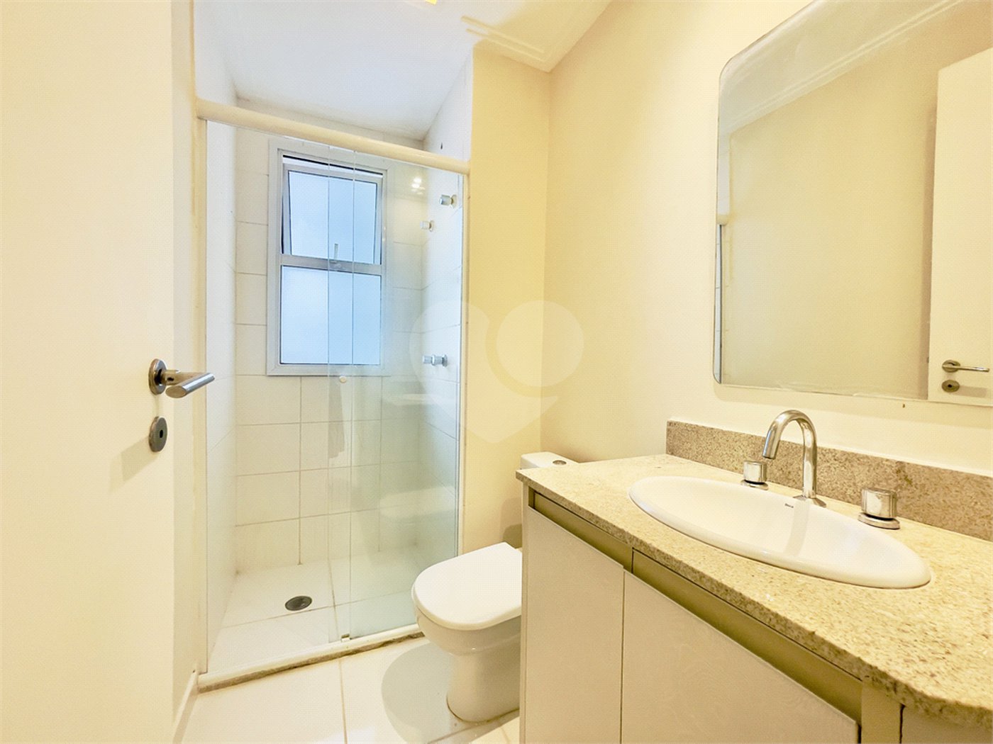 Apartamento à venda com 3 quartos, sendo 4 suítes,  no Centro, São Bernardo do Campo, SP