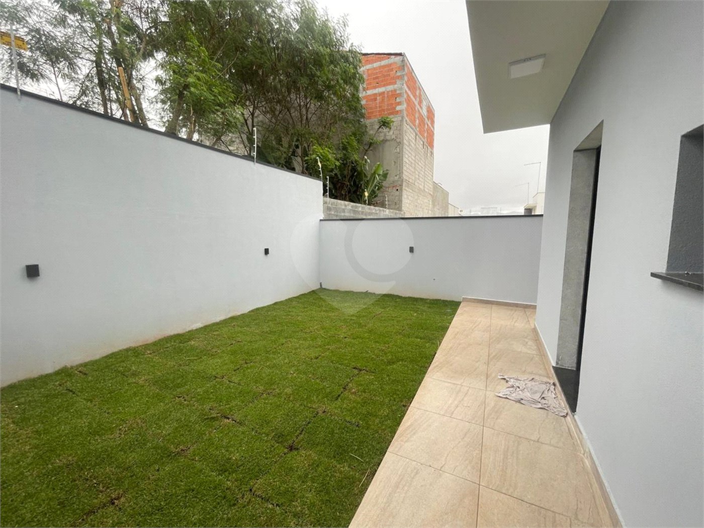 Sobrado à venda com 3 quartos, sendo 1 suíte, em Villa Di Cesar, Mogi das Cruzes, SP