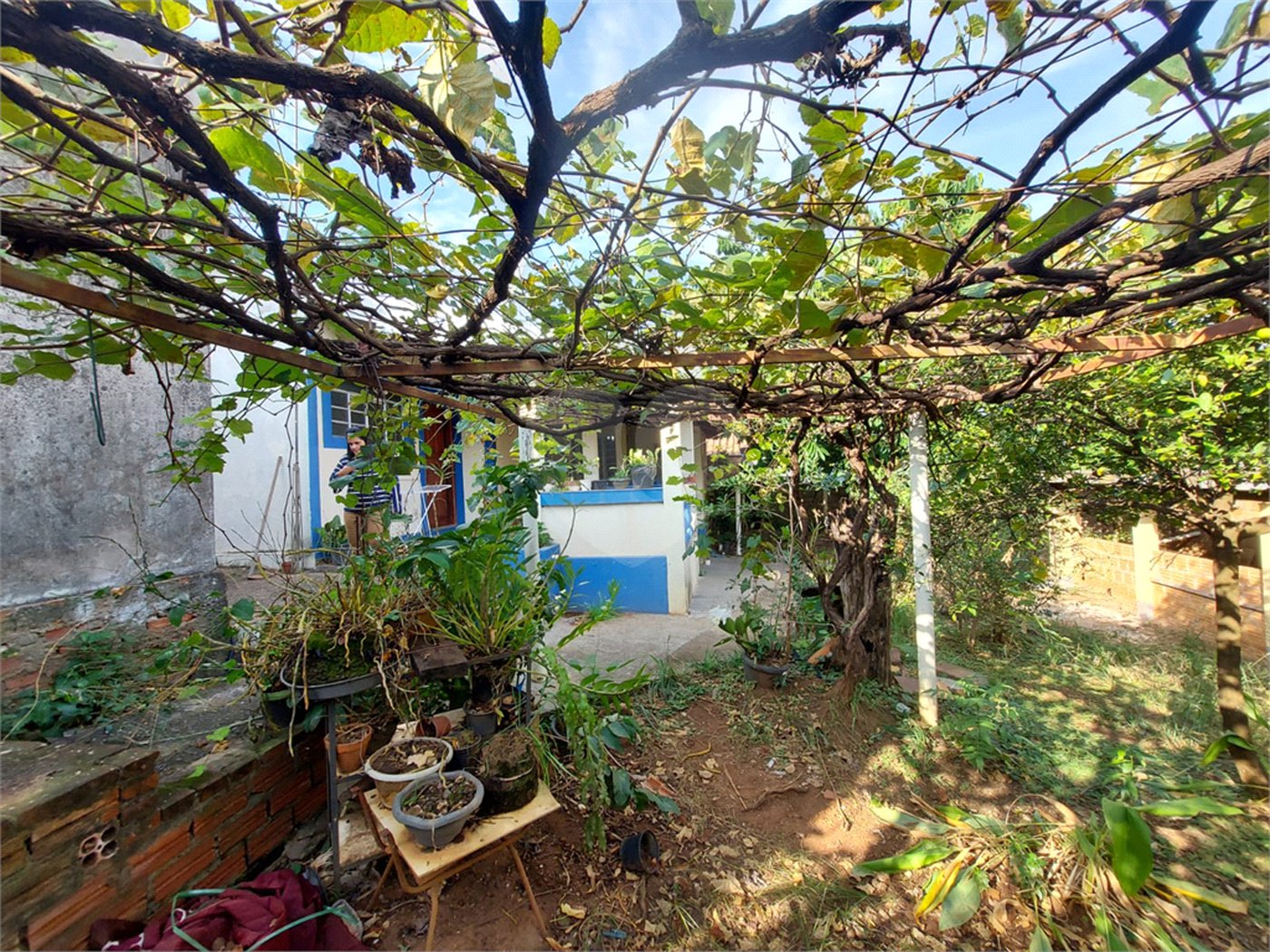 Terreno com 586,00 m² de área total na Vila Costa do Sol.
