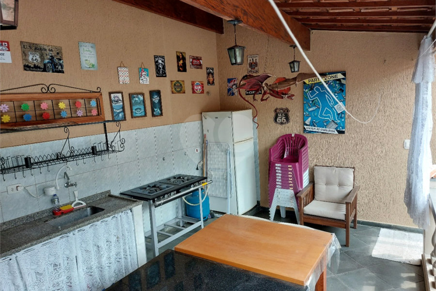 Sobrado à venda com 3 quartos, sendo 1 suíte,  em Horto Florestal, São Paulo, SP