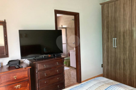 Casa à venda com 3 quartos, sendo 1 suíte,  em Vila Rosa, Itapetininga, SP