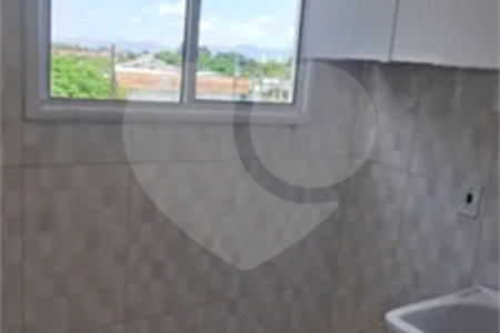 Apartamento à venda com 2 quartos em Vila São José, Taubaté, SP
