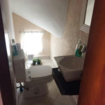 Sobrado à venda com 3 quartos, sendo 1 suíte,  em Tremembé, São Paulo, SP