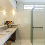 Apartamento à venda com 3 quartos, sendo 1 suíte, em Itaim Bibi, São Paulo, SP