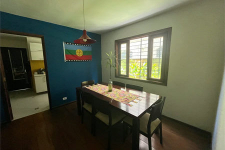 Sobrado à venda com 3 quartos, sendo 1 suíte, em Jardim das Vertentes, São Paulo, SP