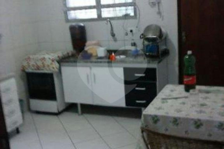 Sobrado à venda com 3 quartos, sendo 1 suíte, em Vila Nova Mazzei, São Paulo, SP