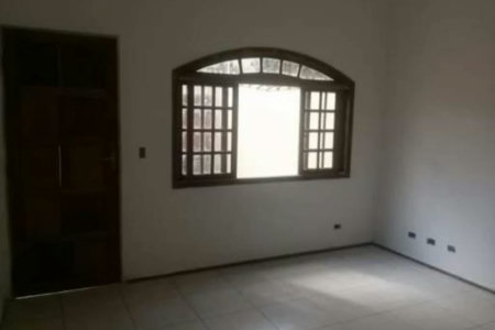 Sobrado à venda com 3 quartos, sendo 2 suítes,  em Jardim Monte Kemel, São Paulo, SP
