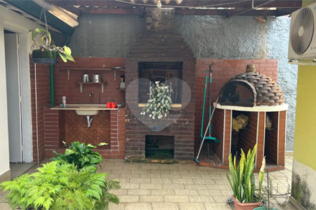 Casa à venda com 3 quartos, sendo 2 suítes, em Lapa, São Paulo, SP