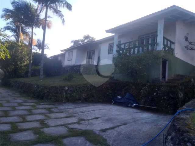 Chácara à venda com 4 quartos em Mato Dentro, Mairiporã, SP