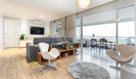 Apartamento à venda com 3 suítes em Santo Amaro, São Paulo, SP