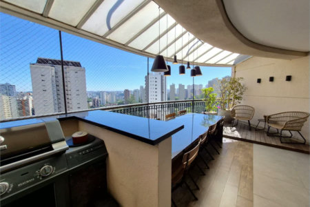 Cobertura à venda com 3 suítes em Vila Suzana, São Paulo, SP