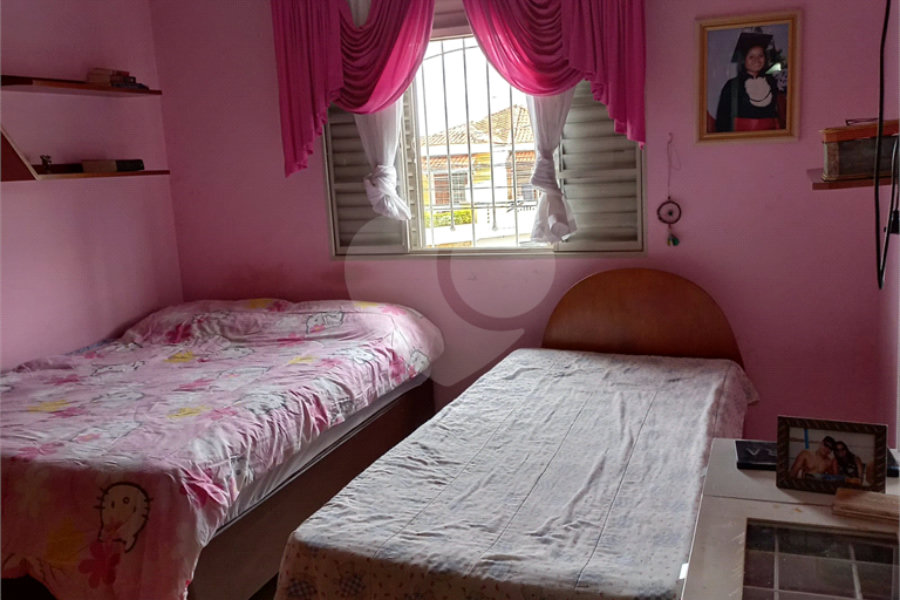 Sobrado à venda com 3 quartos em Tremembé, São Paulo, SP