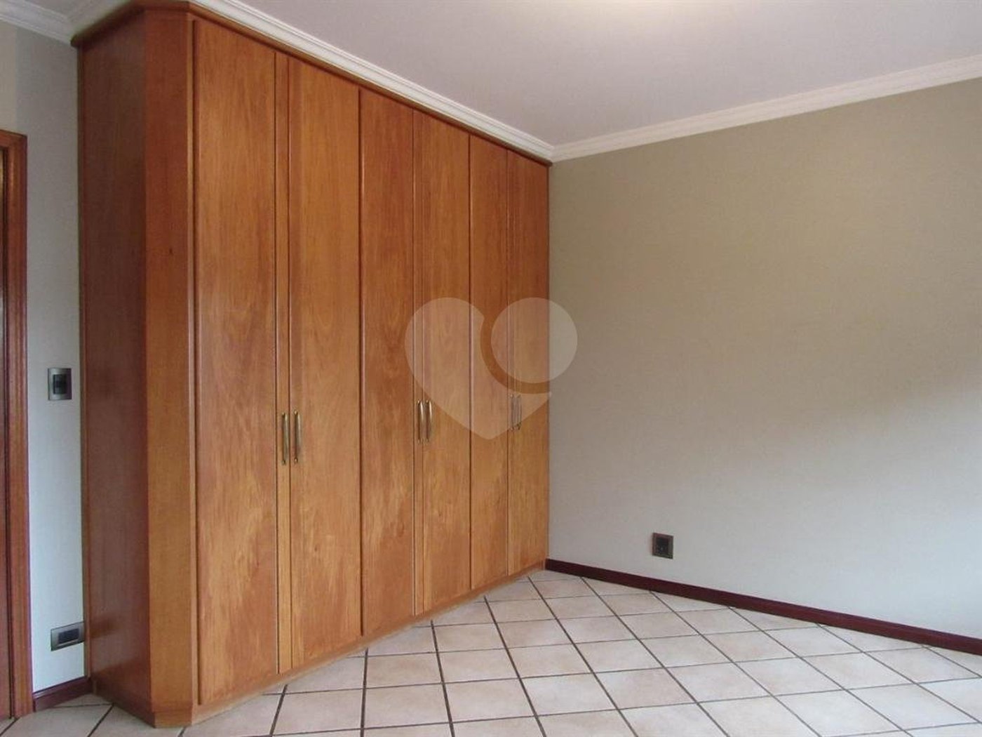 Sobrado à venda com 3 quartos, sendo 1 suíte, em Brooklin, São Paulo, SP