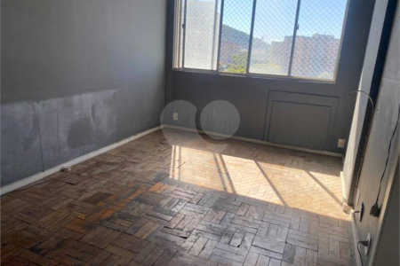 Apartamento à venda com 2 quartos em Grajaú, Rio de Janeiro, RJ