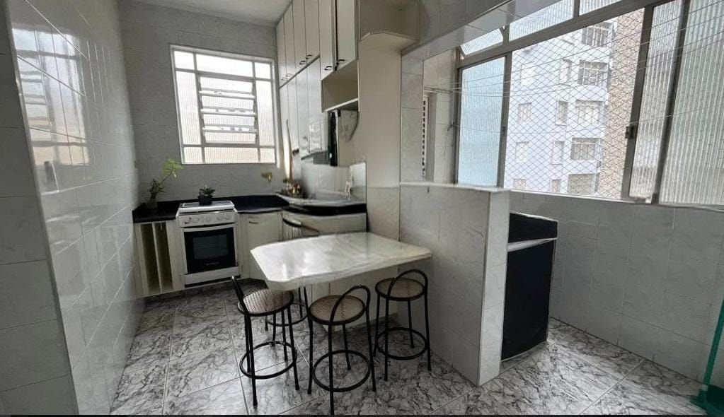 Apartamento para alugar, 110 m² por R$ 5.000,02 - Boqueirão - Santos/SP