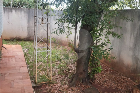 Casa à venda com 5 quartos, sendo 3 suítes, em Vila Sedenho, Araraquara, SP