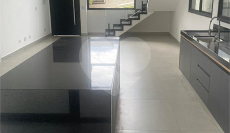 Terreno à venda com 3 suítes no condomínio Terras de Atibaia 1, Atibaia - SP