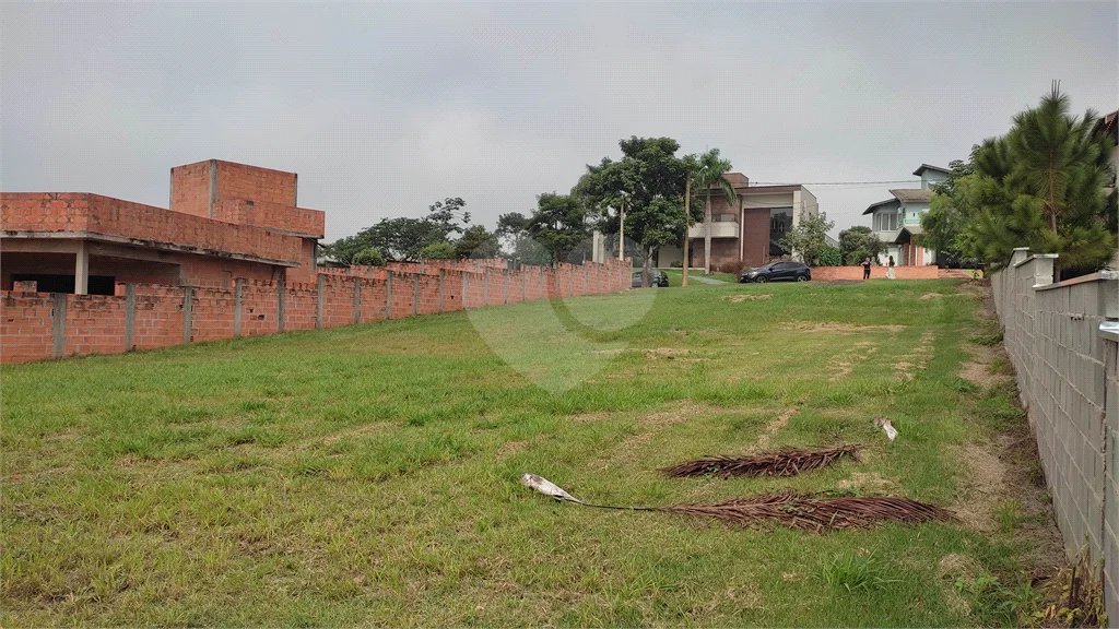 Terreno de 1000 metros quadrados, no Recanto das Águas de São Pedro...