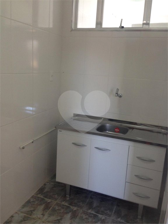 Apartamento na região do Centro Histórico - Estação da Luz, com dois dormitórios, um banheiro