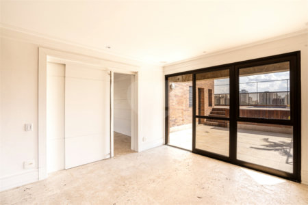Apartamento à venda com 4 quartos, sendo 3 suítes, em Vila Andrade, São Paulo, SP