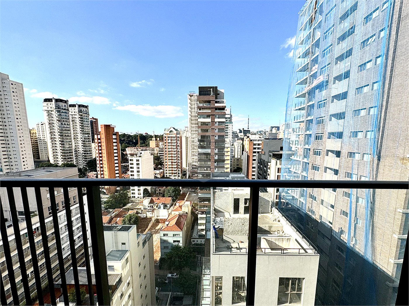 Apartamento no Jardim América com localização privilegiada – 74 m²