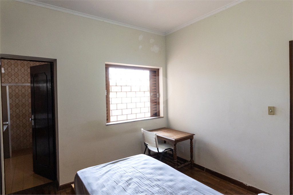 Casa à venda com 3 quartos, sendo 1 suíte, em Jardim São Luiz, Ribeirão Preto, SP