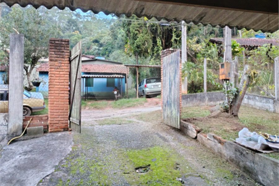 Casa à venda com 3 quartos, sendo 1 suíte, em Roseira, Mairiporã, SP
